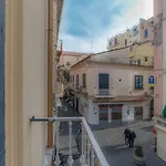 Pensión Elegance 4*